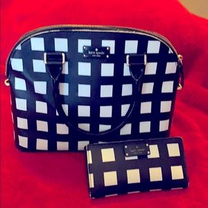 Handbag and wallet together.